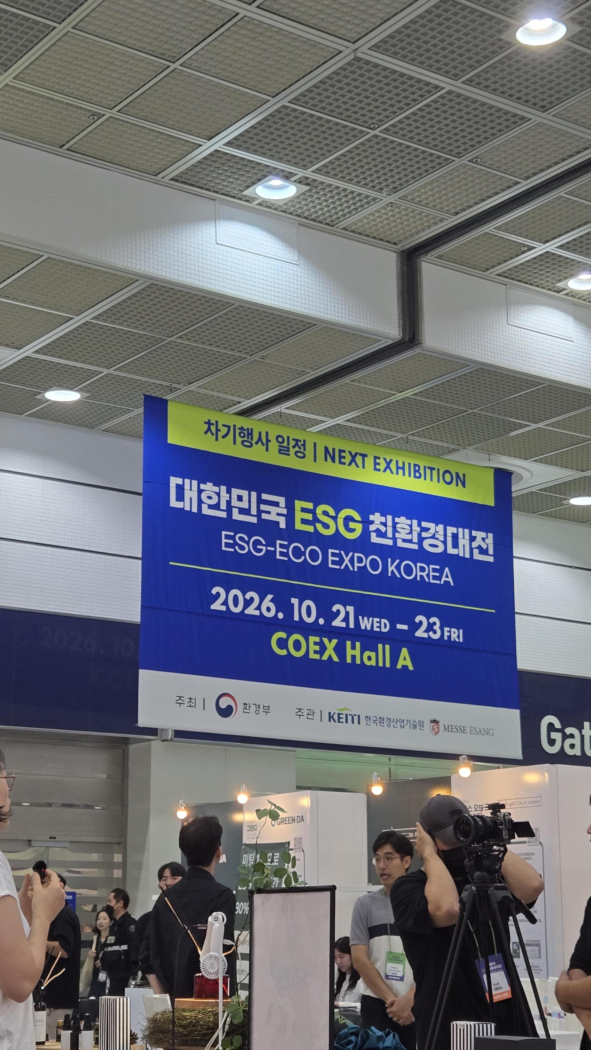 216eca08c00d2.jpg